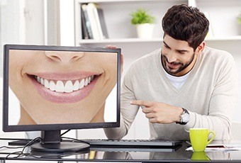 Smile photo on computer