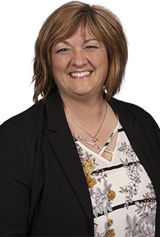 Headshot of marketing director Nancy